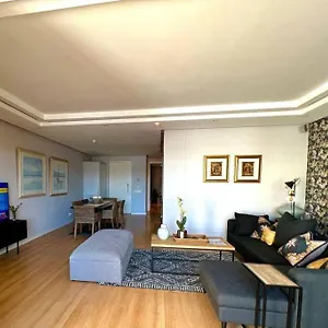 Parama 003 Secure, Luxurious Waterfront Cape Town