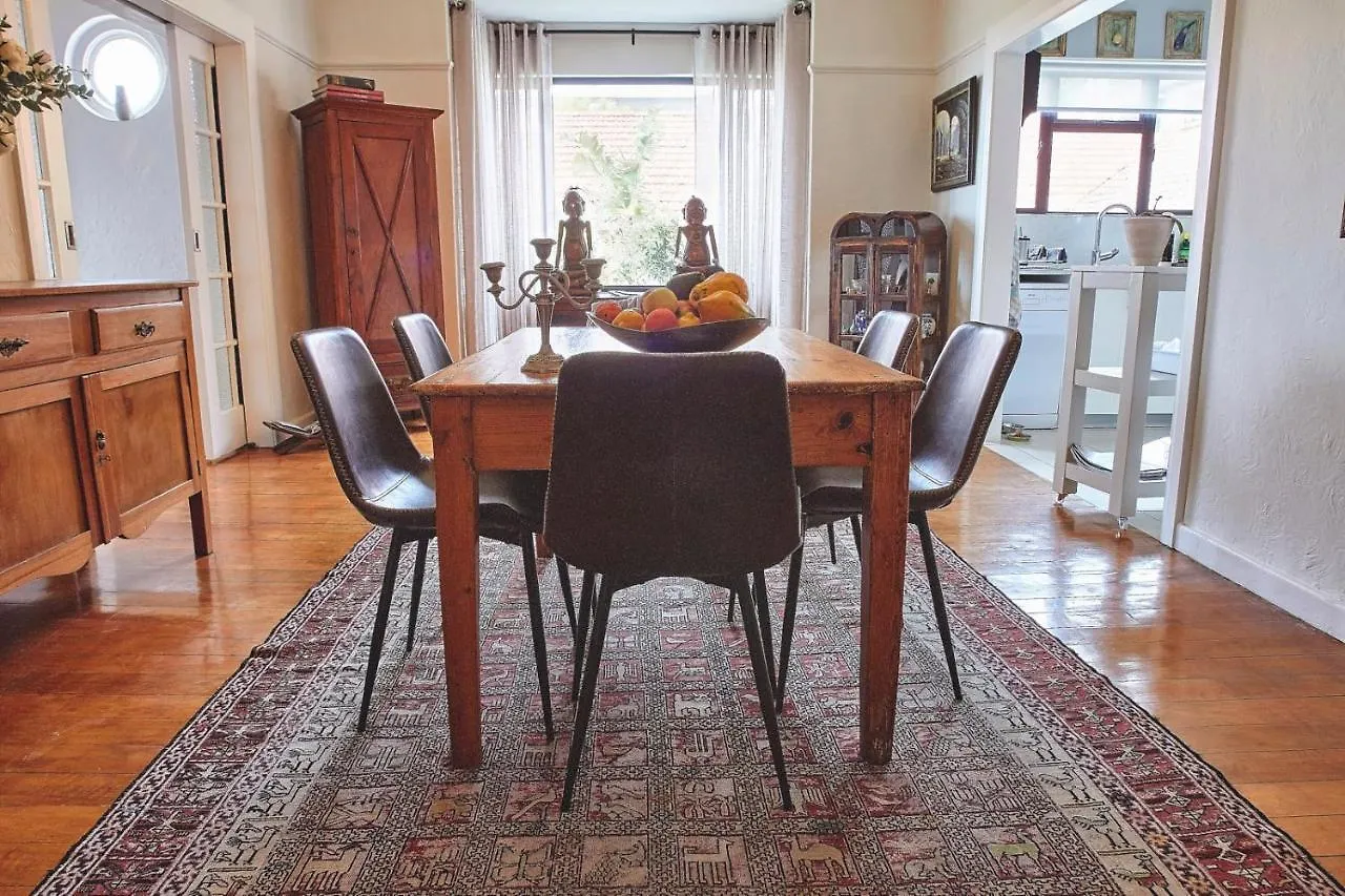 One Above Apartment Cape Town Homestay